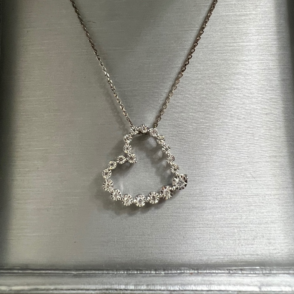 Zales 1/5 CT TW Diamond Graduated Tilted Heart Pendant Sterling Silver NEW